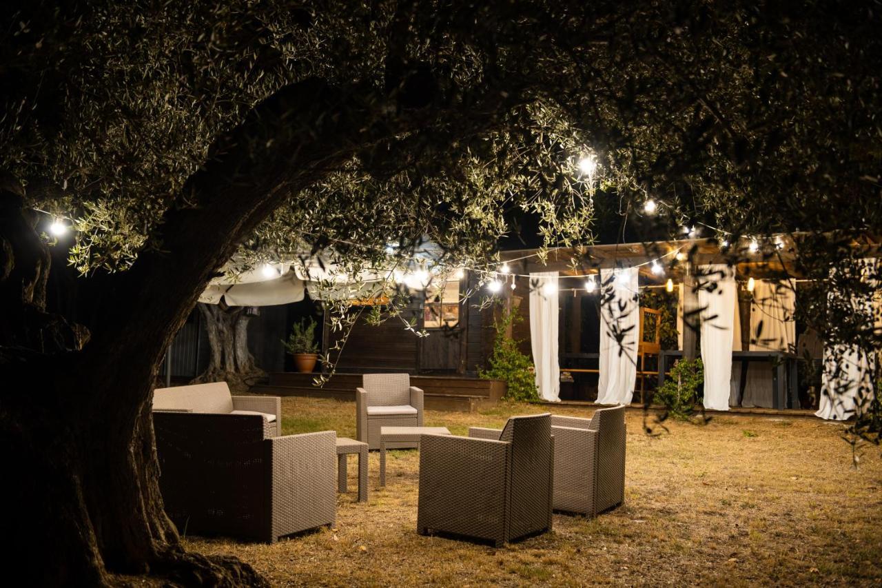 Casale Delle Lavande Bed & Breakfast *